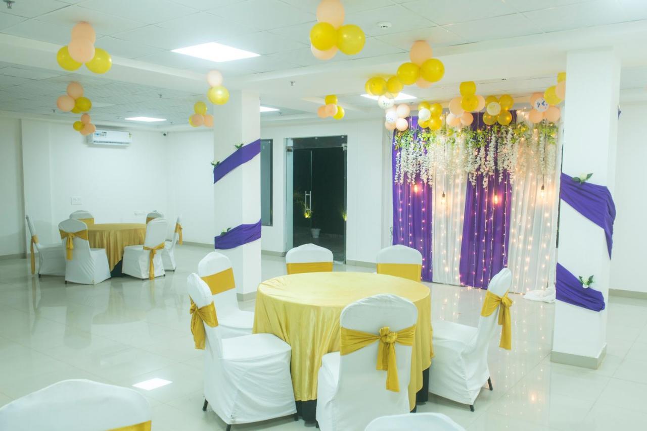 Posh Residency Huda City Center Gurgáon Kültér fotó