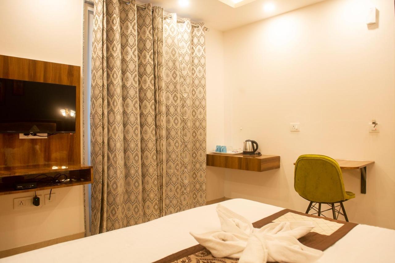 Posh Residency Huda City Center Gurgáon Kültér fotó