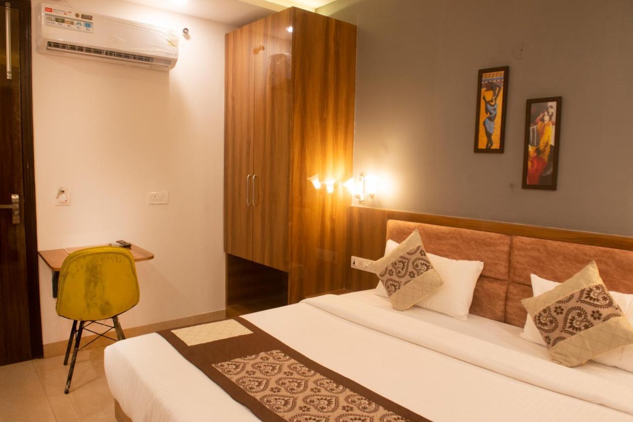 Posh Residency Huda City Center Gurgáon Kültér fotó