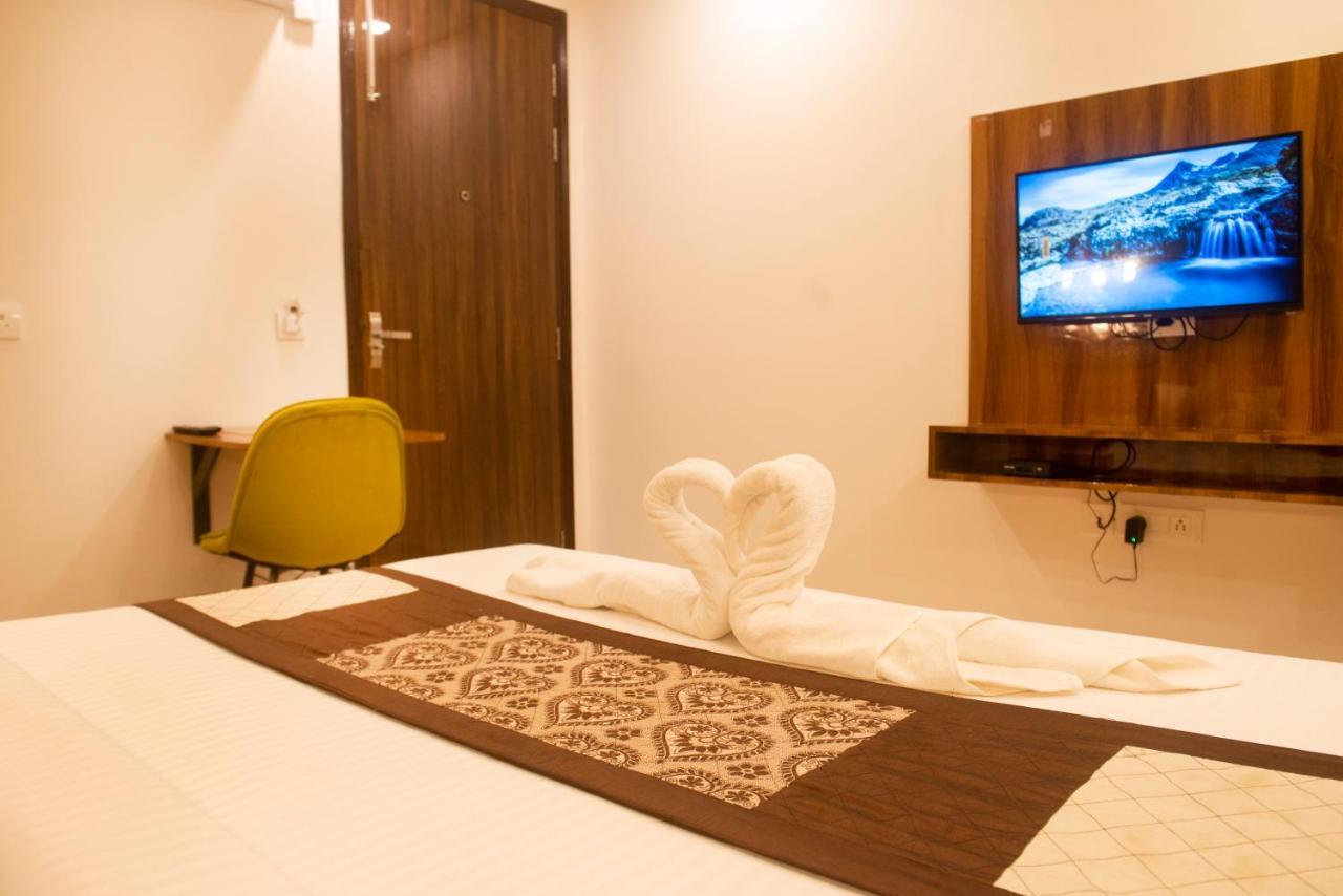 Posh Residency Huda City Center Gurgáon Kültér fotó