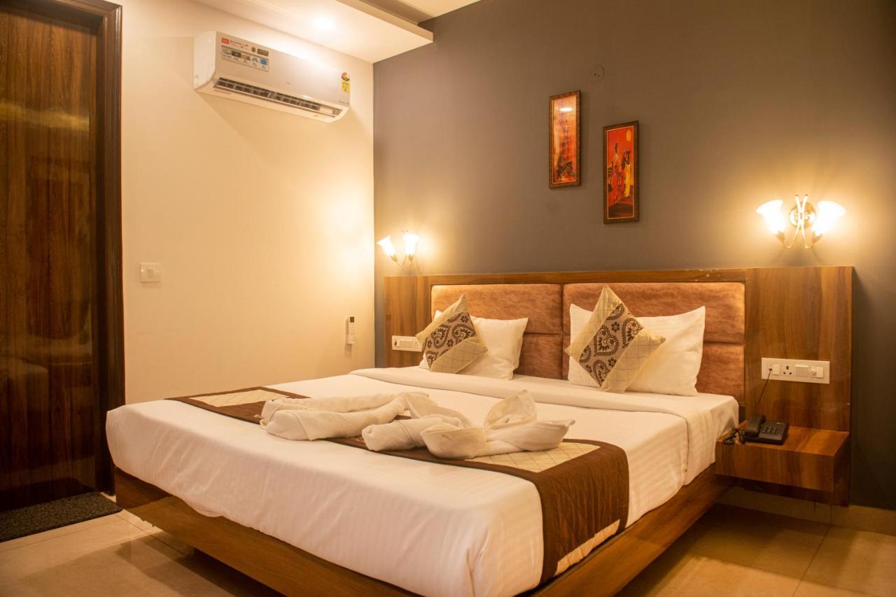 Posh Residency Huda City Center Gurgáon Kültér fotó